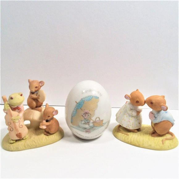 Porcelain Figurines 3pc VTG Tiny Talk Mice Frog Egg 1970's WWA Music Kiss Japan - Picture 1 of 9